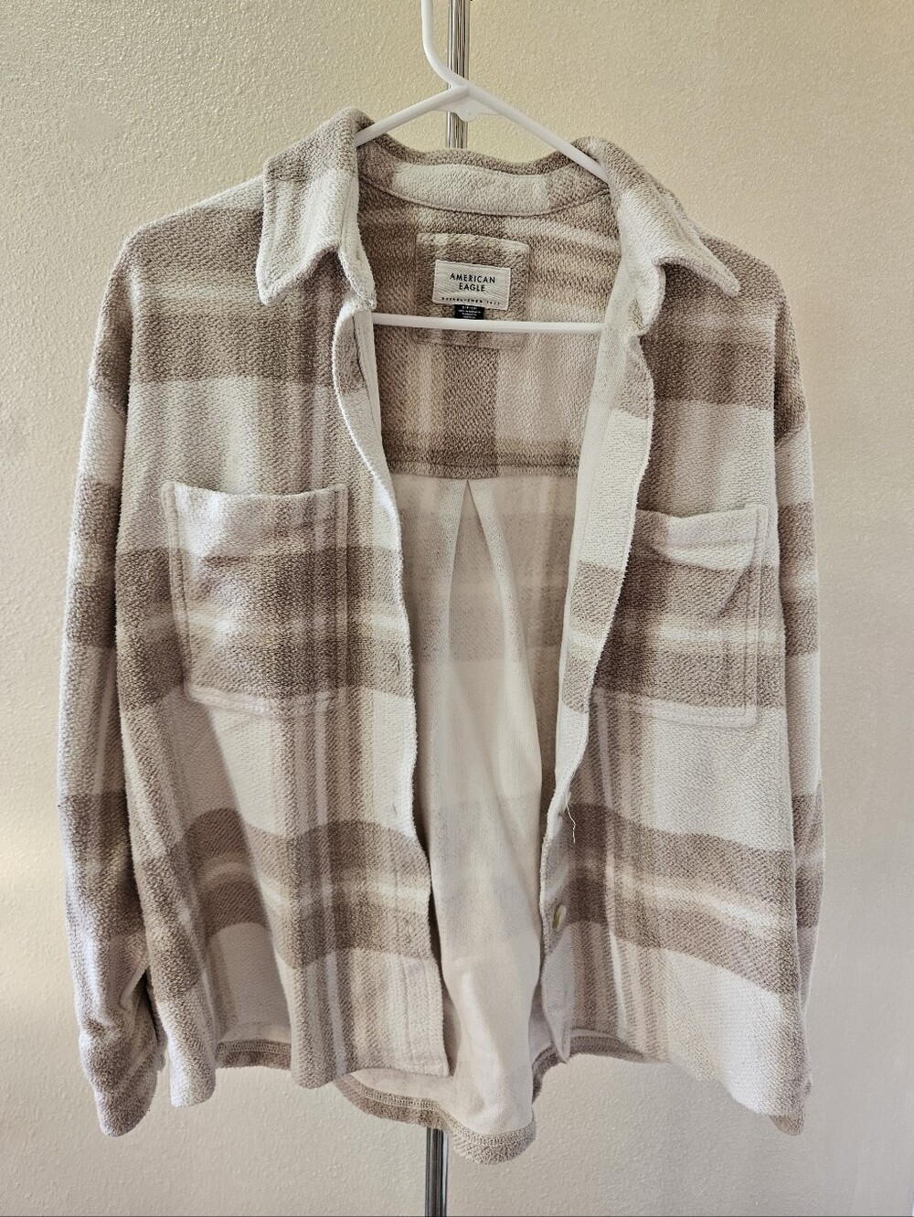 American Eagle Fleece Plaid Button Down Lightweight Fall Shacket Size Small